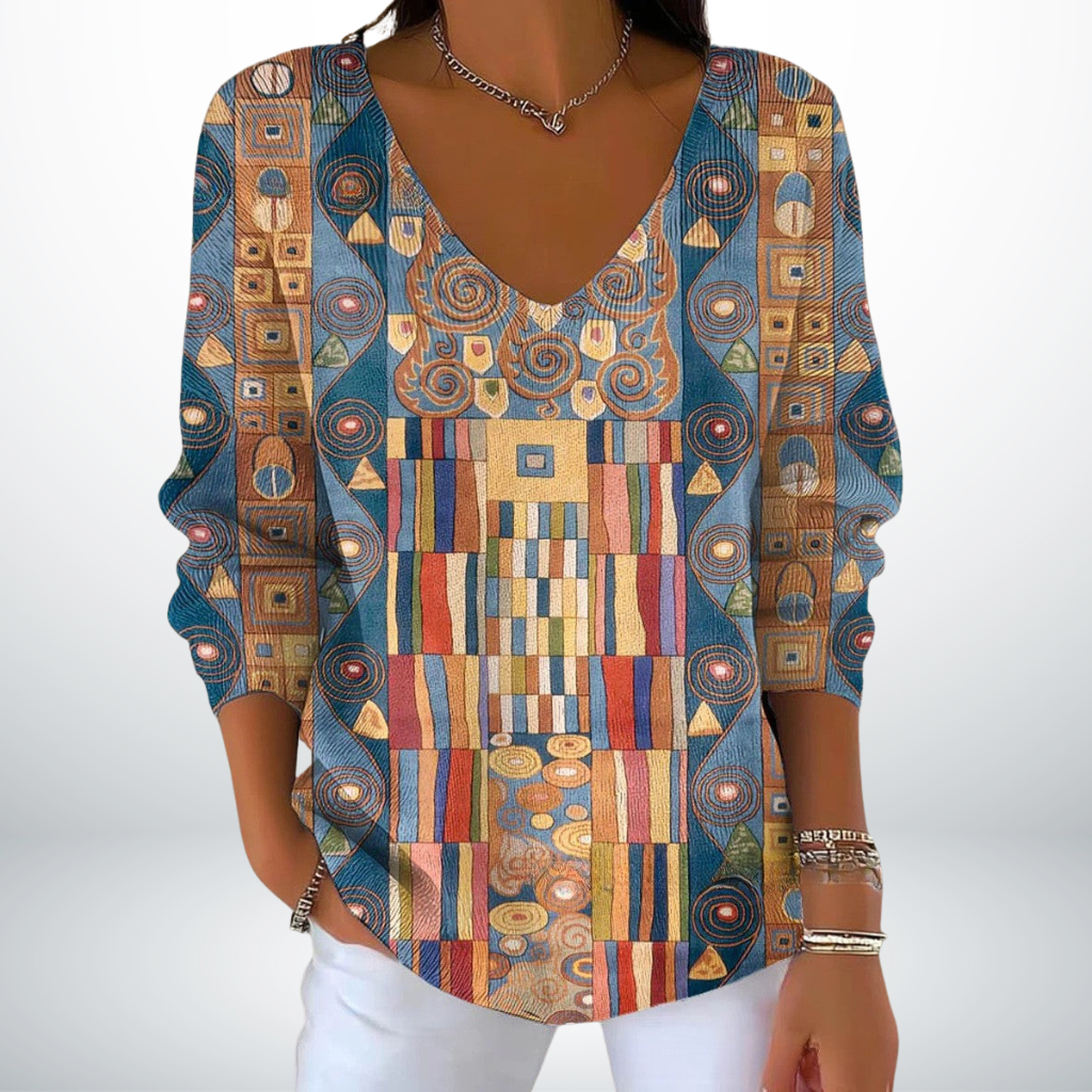 Evelien™ – Elegant Knitted Sweater with V-Neck